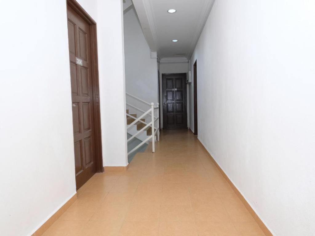 Hotel De'Light Villa كوتا بْهارو المظهر الخارجي الصورة